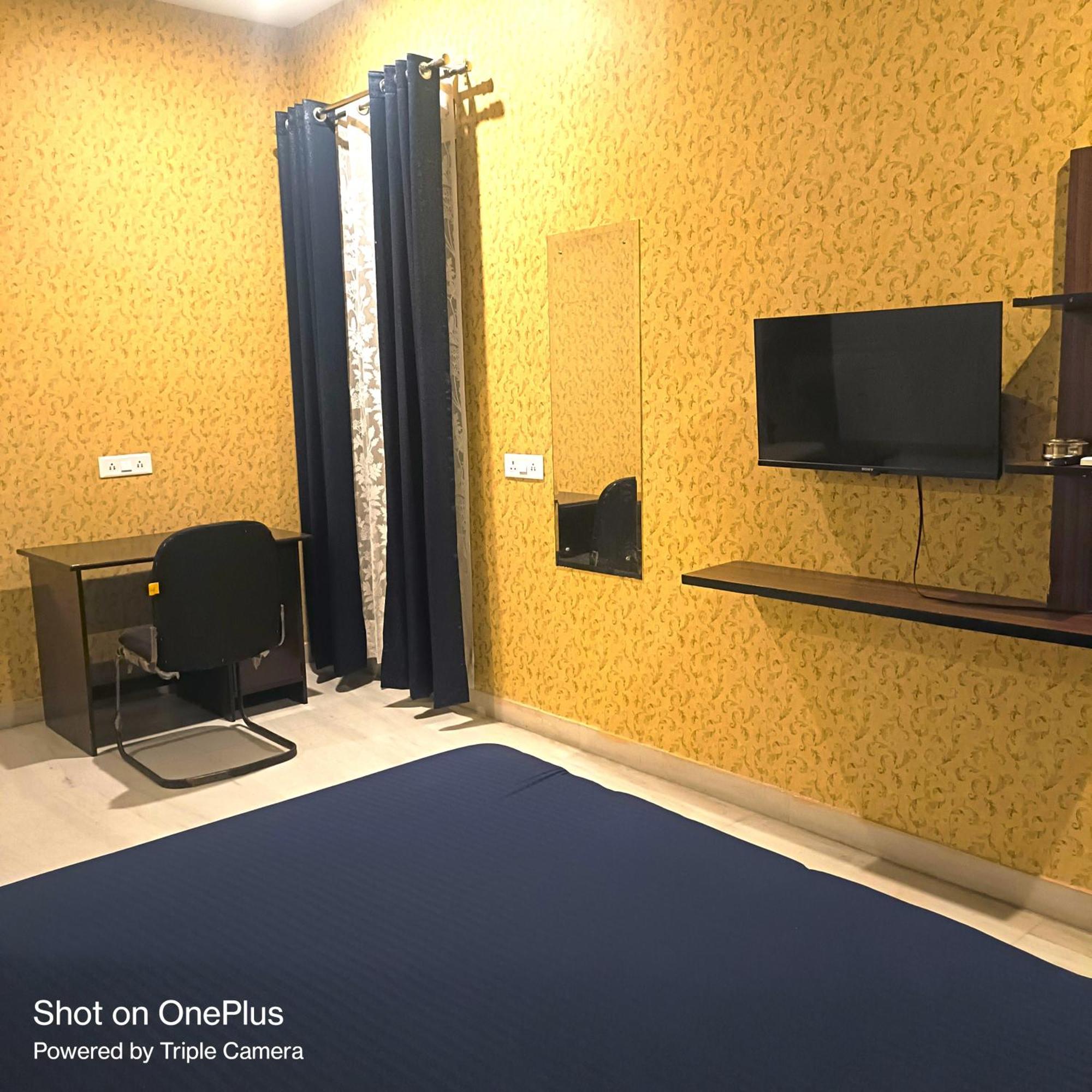 Mi Casa Sector 47 Appartement Gurgaon Buitenkant foto