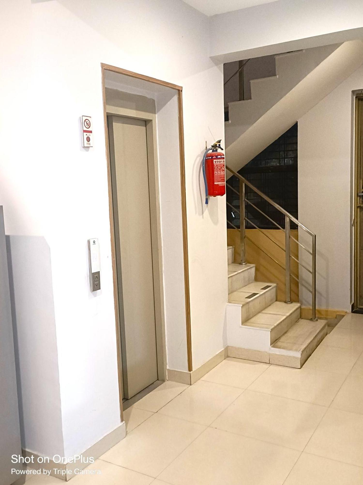 Mi Casa Sector 47 Appartement Gurgaon Buitenkant foto