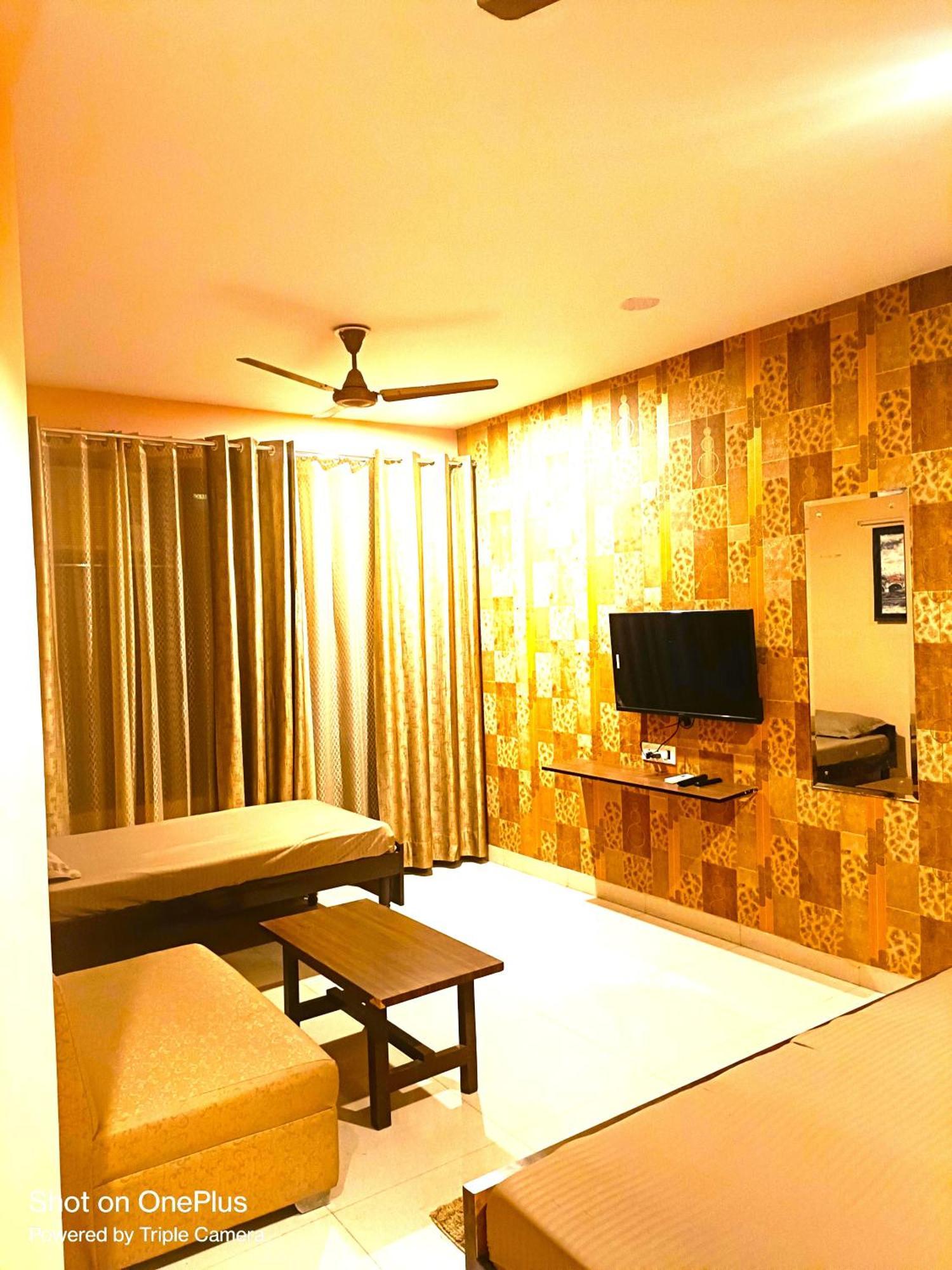 Mi Casa Sector 47 Appartement Gurgaon Buitenkant foto