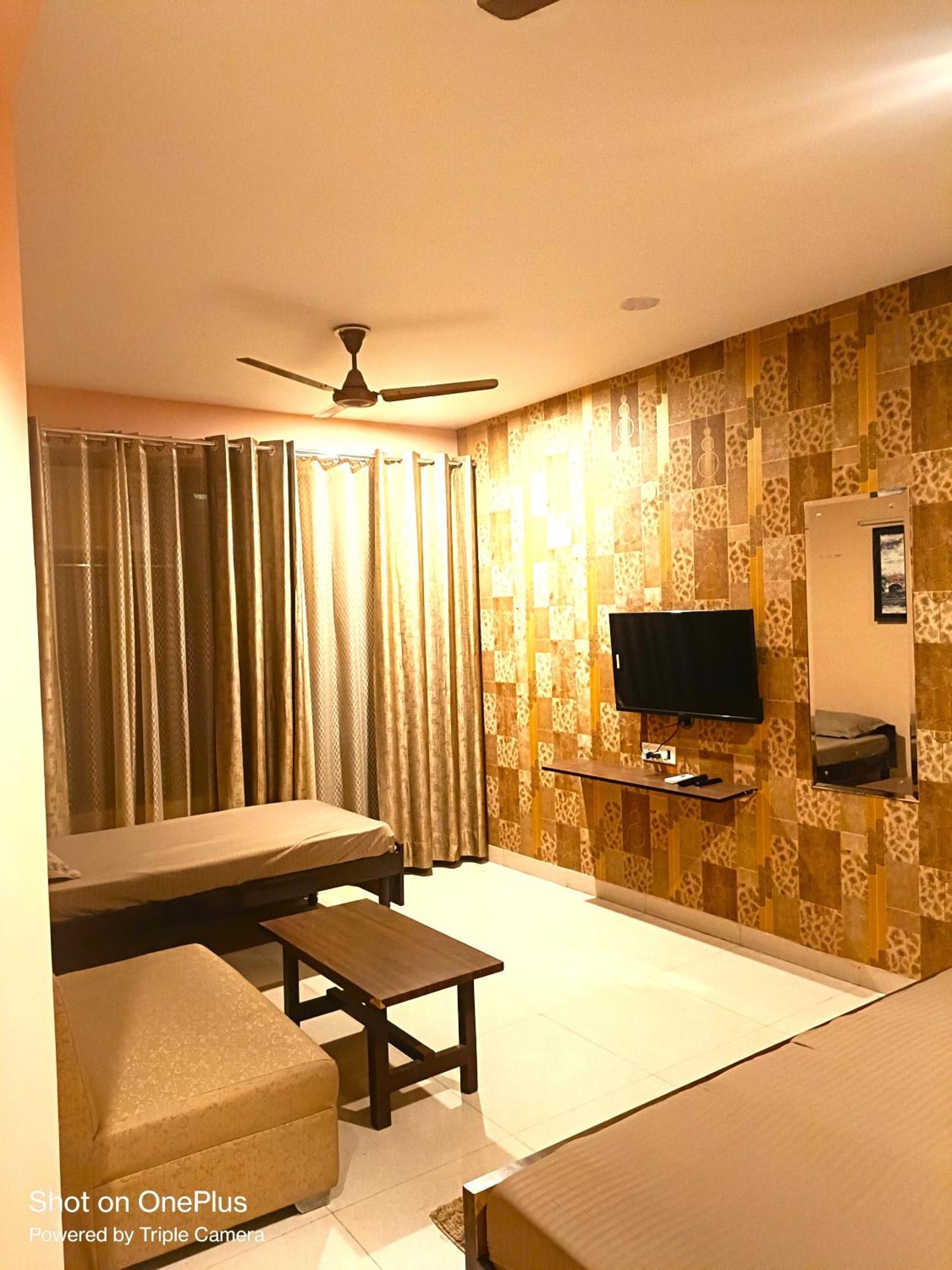 Mi Casa Sector 47 Appartement Gurgaon Buitenkant foto