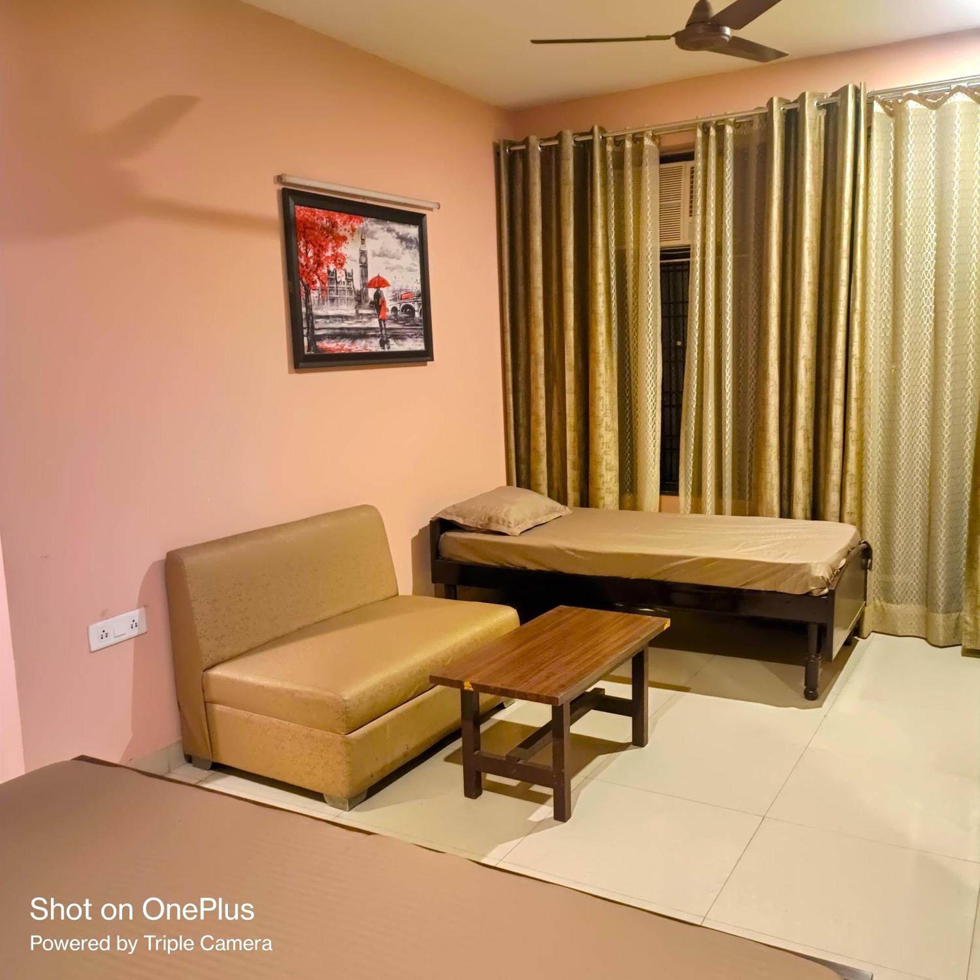 Mi Casa Sector 47 Appartement Gurgaon Buitenkant foto