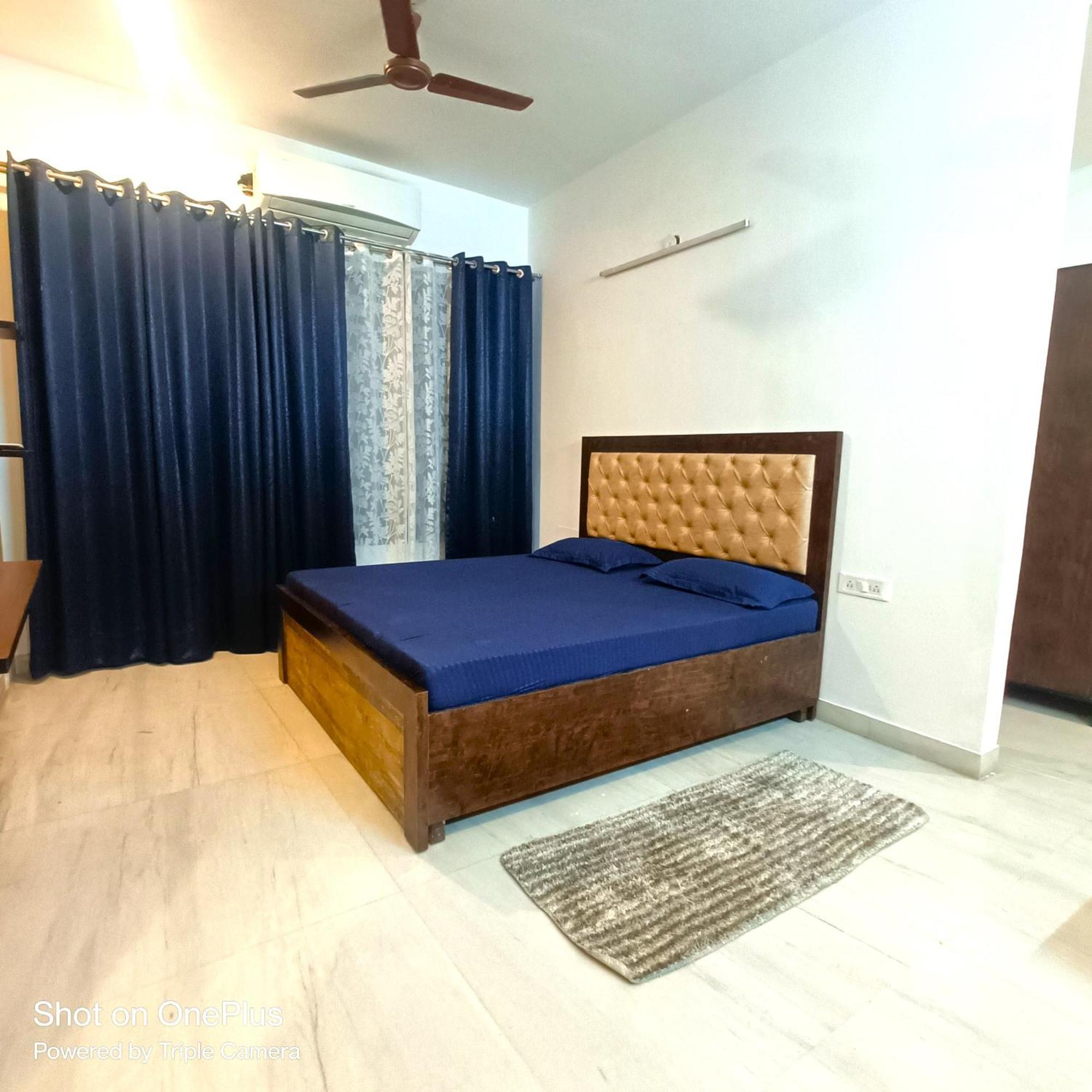 Mi Casa Sector 47 Appartement Gurgaon Buitenkant foto