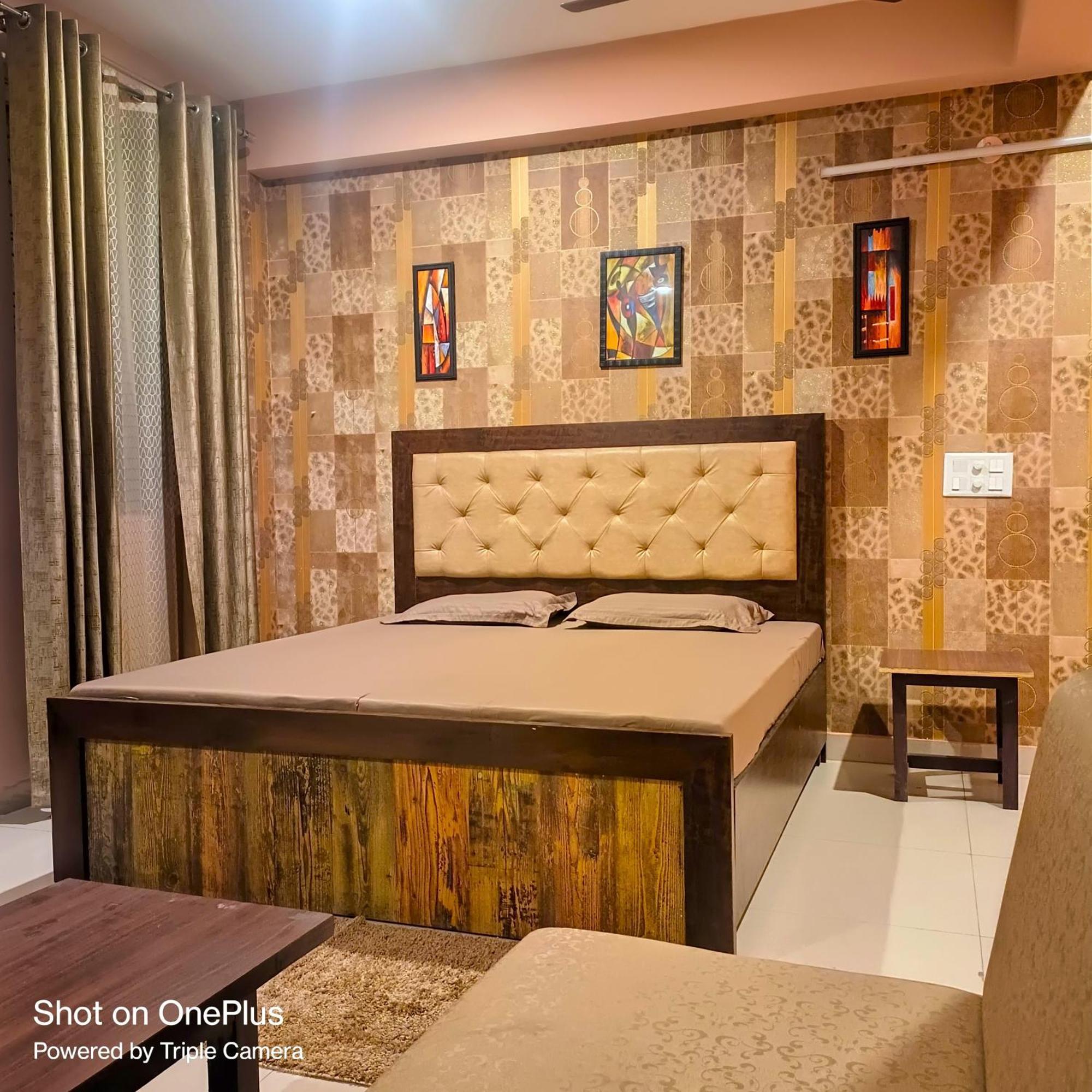 Mi Casa Sector 47 Appartement Gurgaon Buitenkant foto