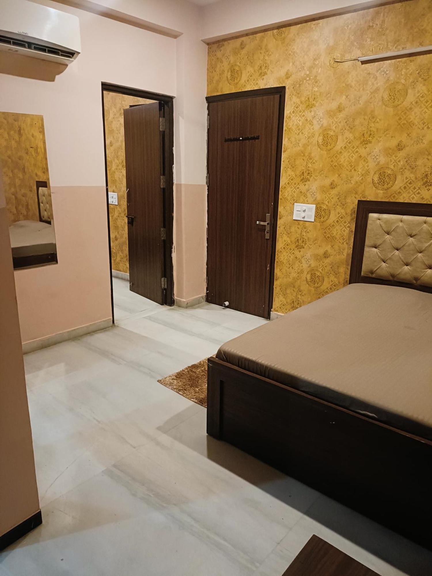 Mi Casa Sector 47 Appartement Gurgaon Buitenkant foto