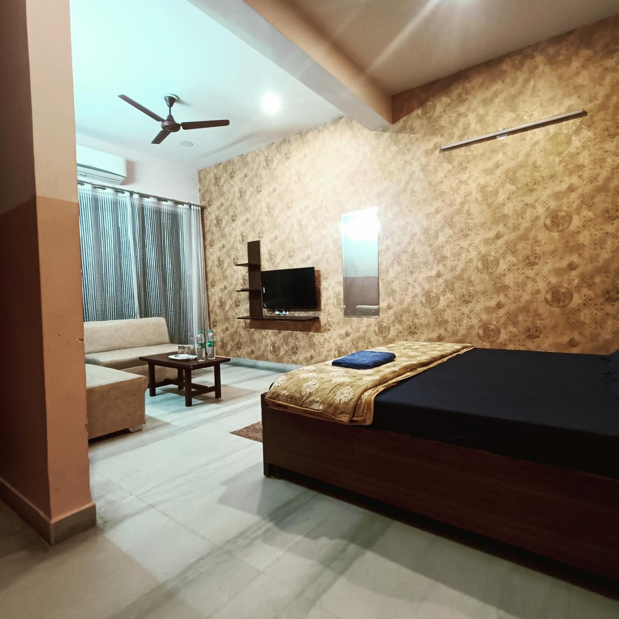Mi Casa Sector 47 Appartement Gurgaon Buitenkant foto